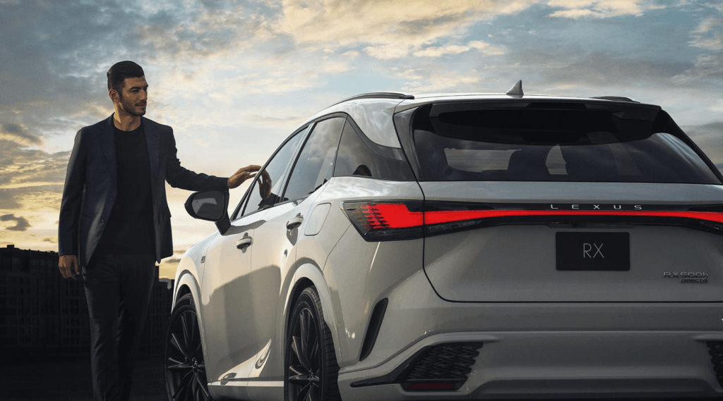 banner lexus 2