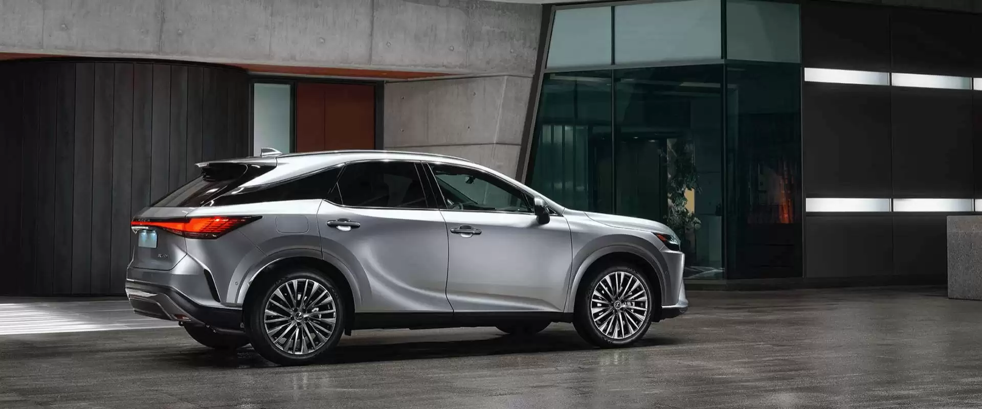 lexusphamhung-vn